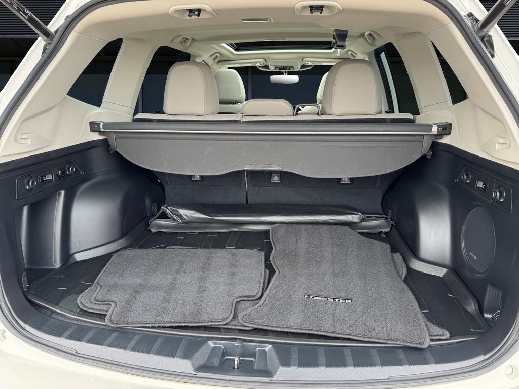 2024 Subaru Forester Limited *LIFETIME POWERTRAIN*