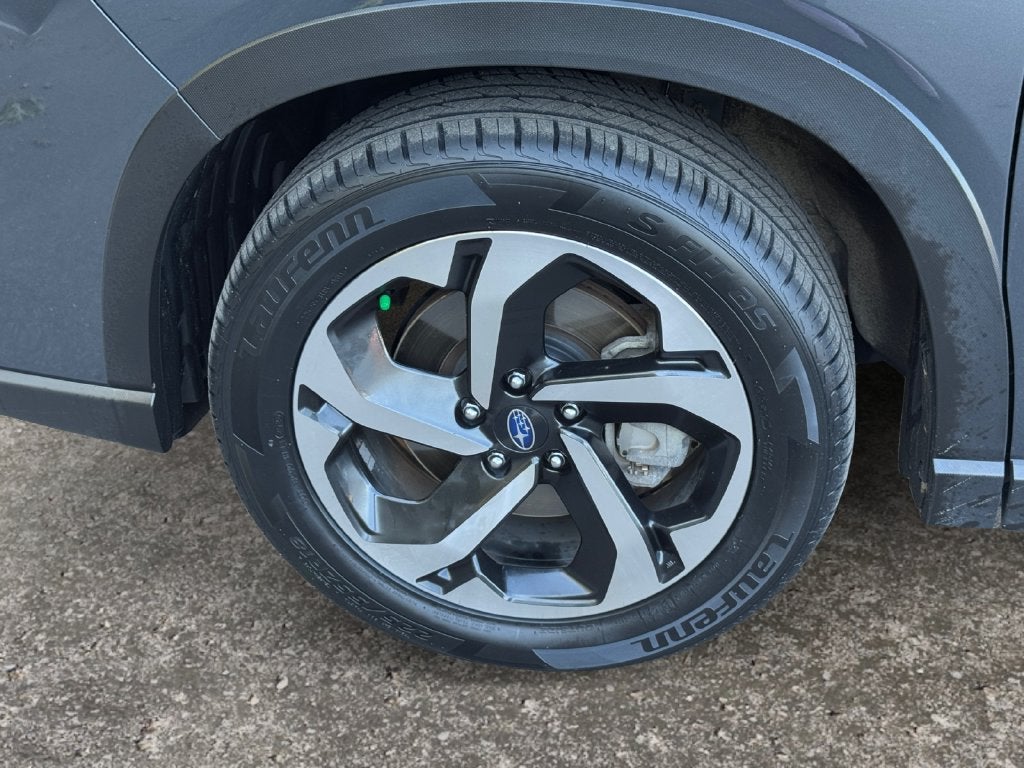 2024 Subaru Forester Touring **LIFETIME POWERTRAIN**