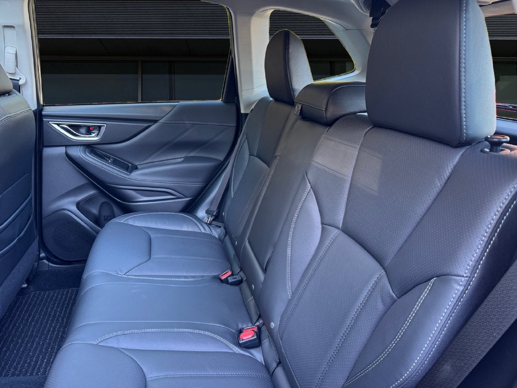 2024 Subaru Forester Touring **LIFETIME POWERTRAIN**