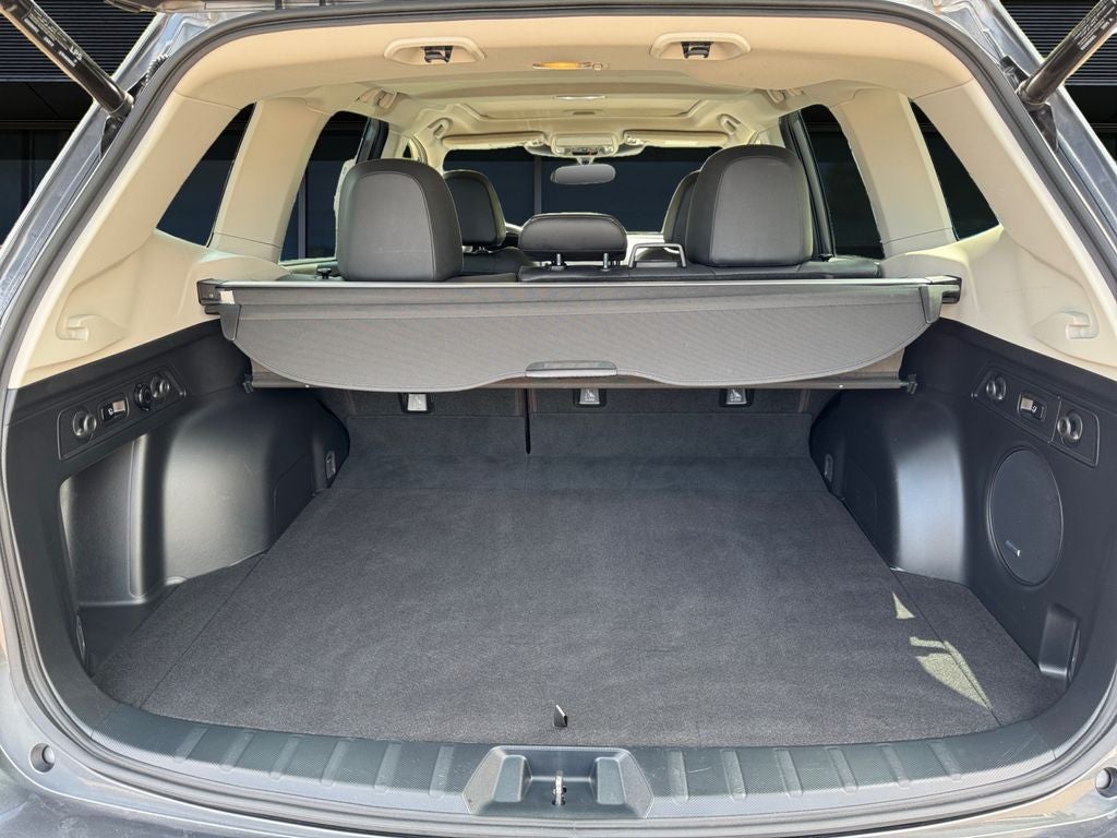 2023 Subaru Forester Limited **LIFETIME POWERTRAIN**