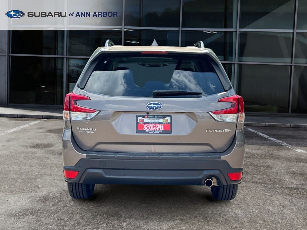 2023 Subaru Forester Limited **LIFETIME POWERTRAIN**