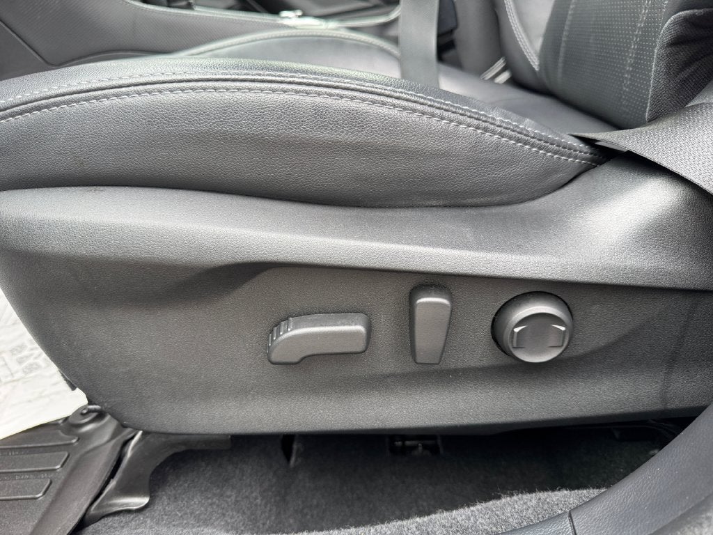 2023 Subaru Forester Touring **LIFETIME POWERTRAIN**