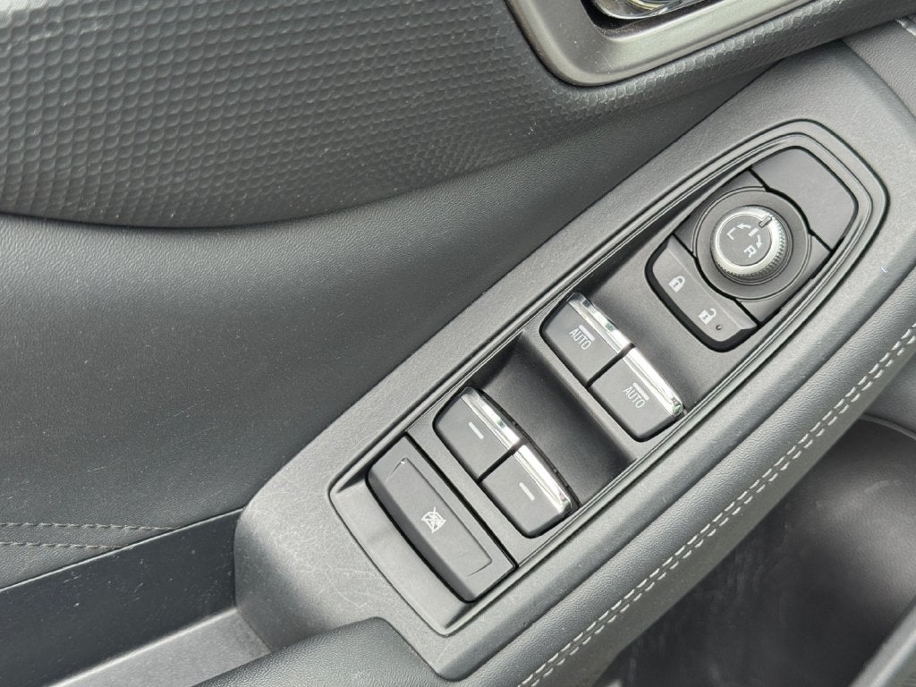 2023 Subaru Forester Touring **LIFETIME POWERTRAIN**