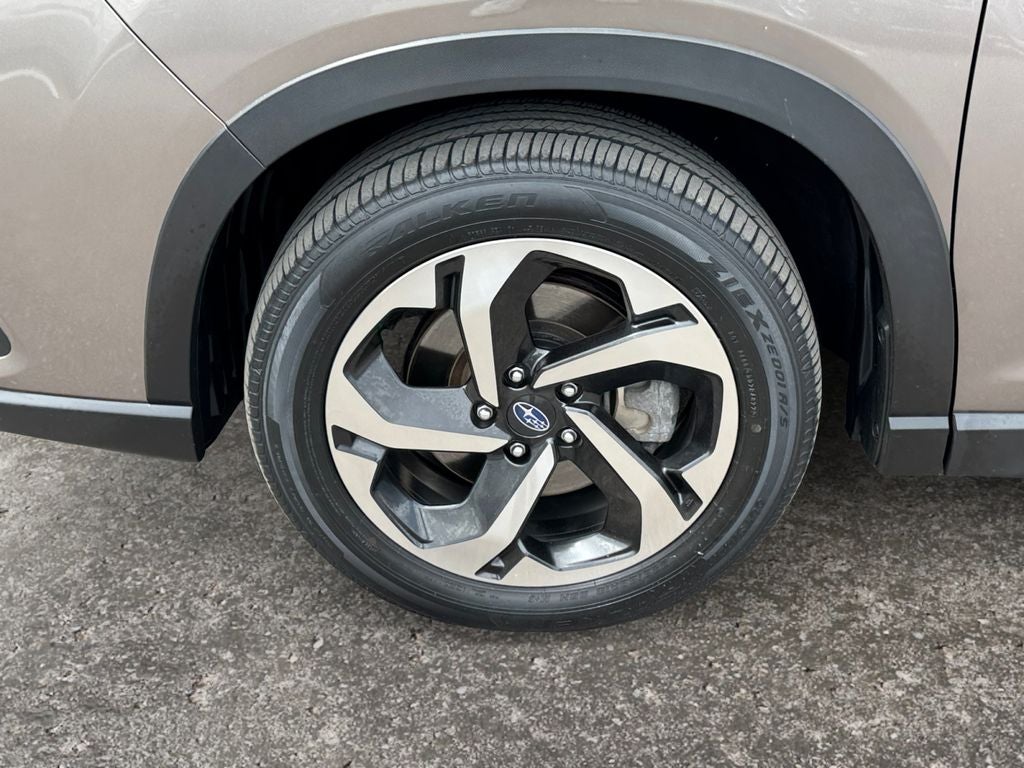 2023 Subaru Forester Touring *LIFETIME POWERTRAIN*