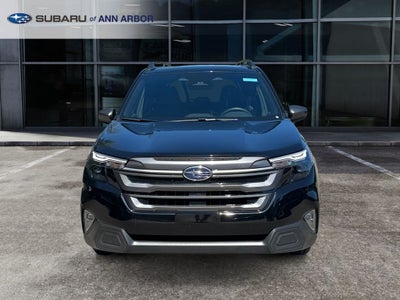 2025 Subaru Forester Premium **LIFETIME POWERTRAIN**