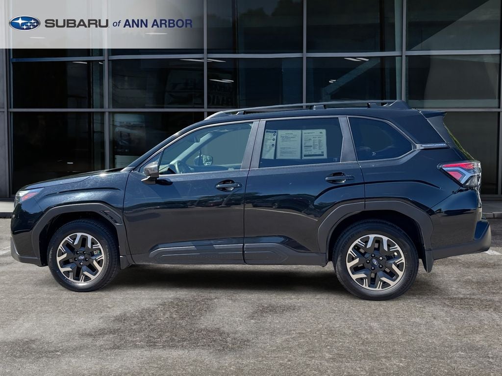 2025 Subaru Forester Premium **LIFETIME POWERTRAIN**