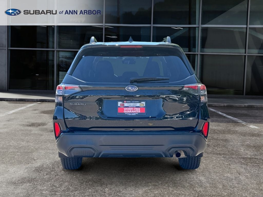 2025 Subaru Forester Premium **LIFETIME POWERTRAIN**