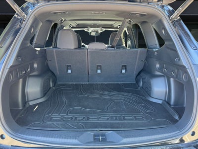 2025 Subaru Forester Premium **LIFETIME POWERTRAIN**