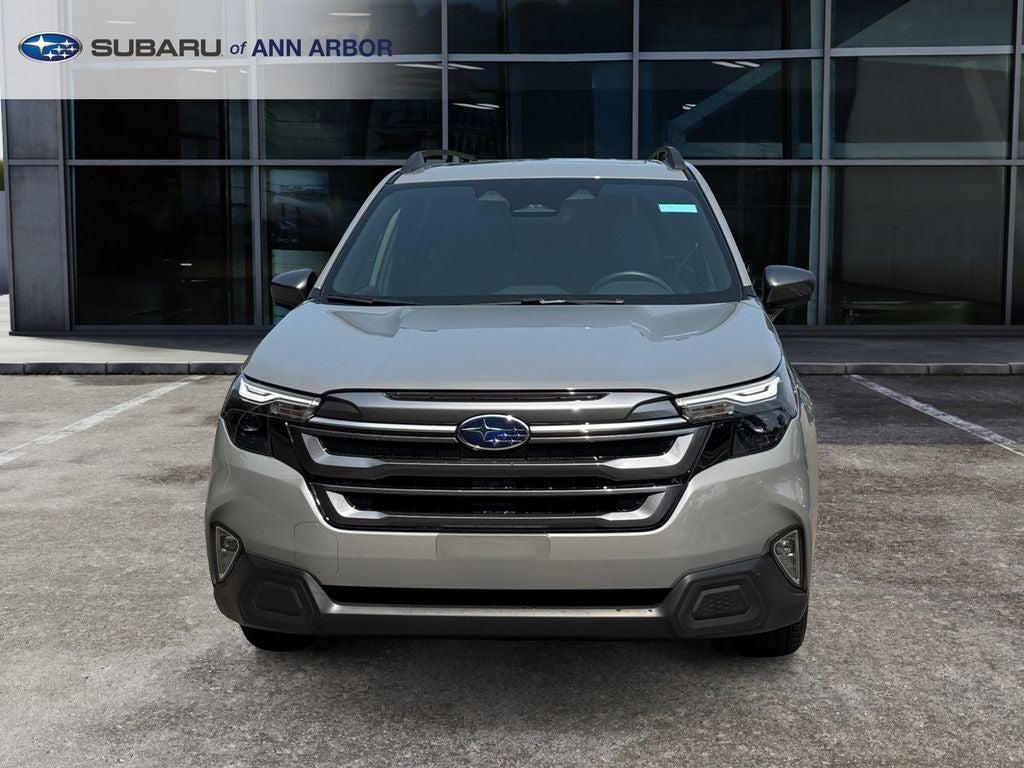 2025 Subaru Forester Premium **LIFETIME POWERTRAIN**