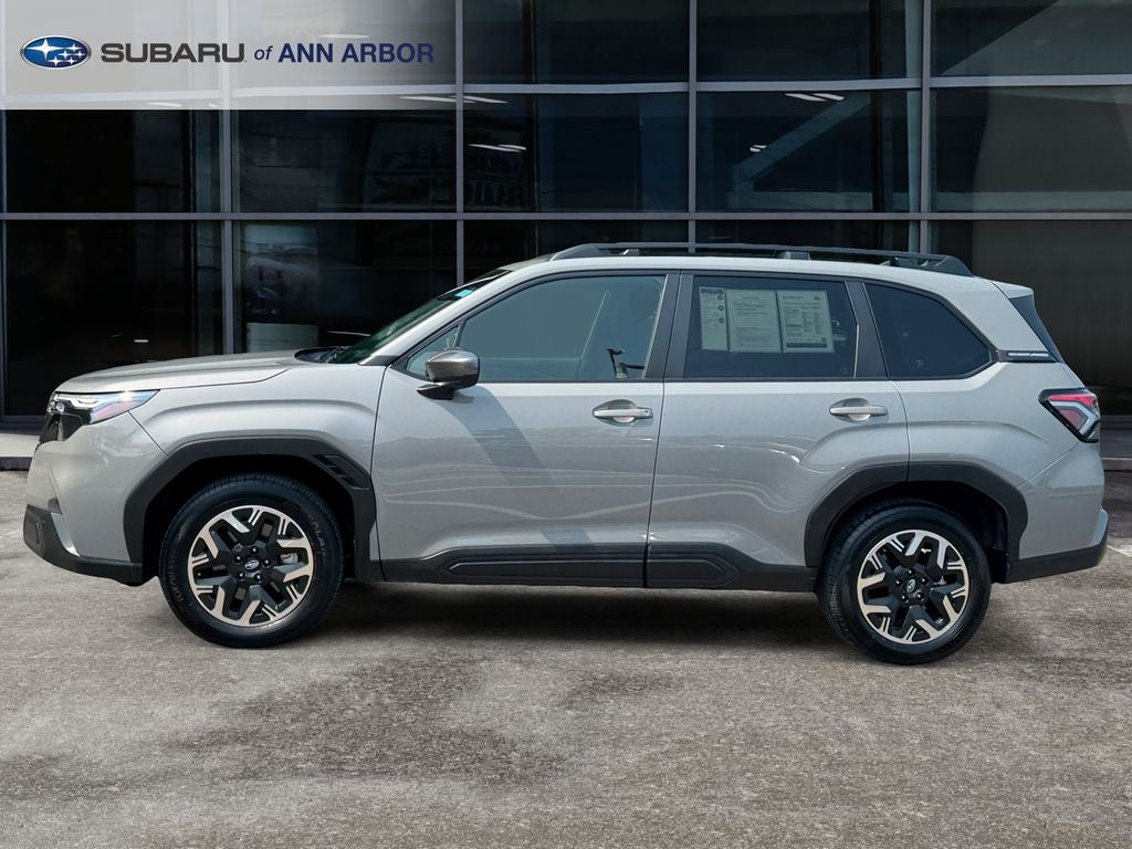 2025 Subaru Forester Premium **LIFETIME POWERTRAIN**