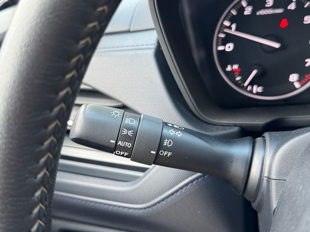 2025 Subaru Forester Premium **LIFETIME POWERTRAIN**