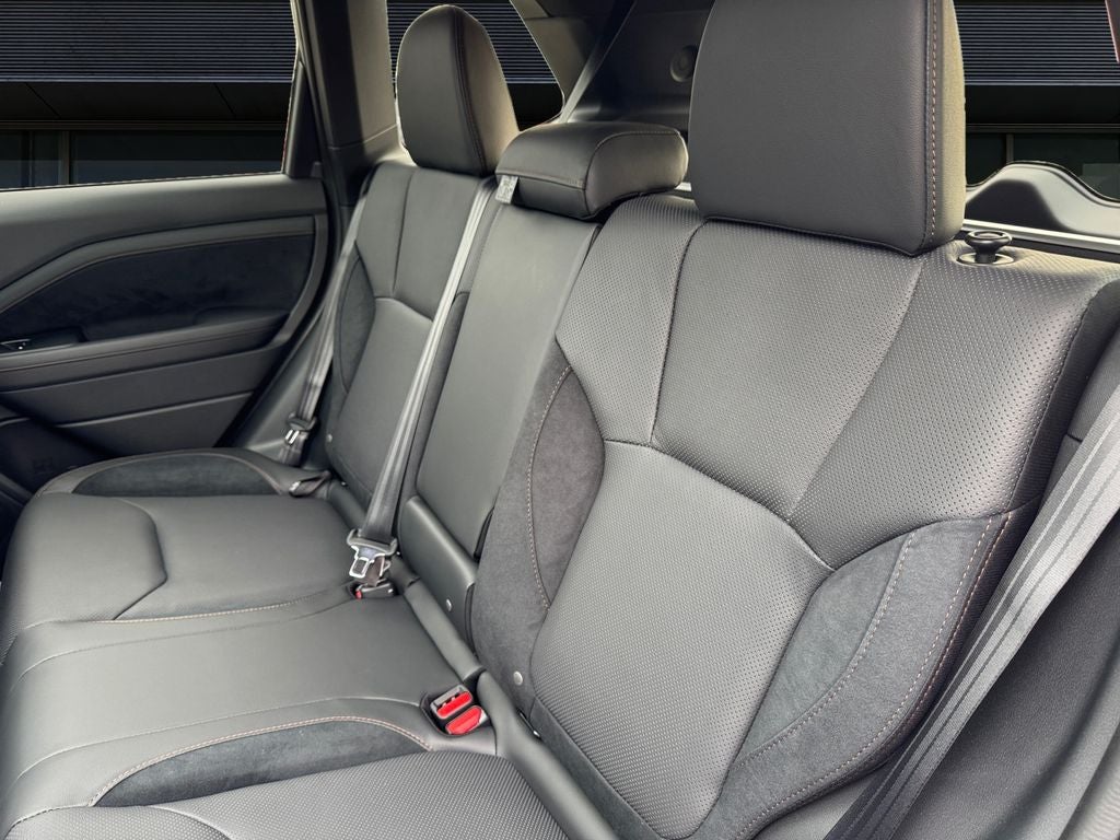 2025 Subaru Forester Touring **LIFETIME POWERTRAIN**