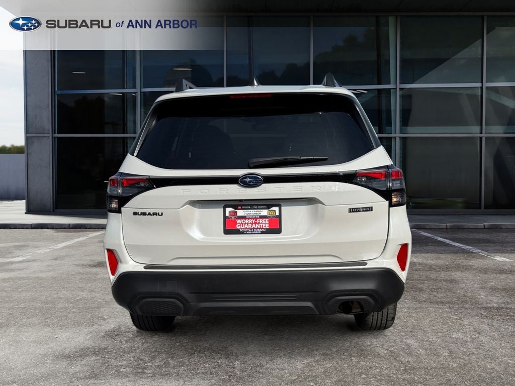 2025 Subaru Forester Hybrid Premium *LIFETIME POWERTRAIN*