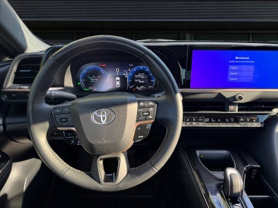 2025 Toyota Crown XLE