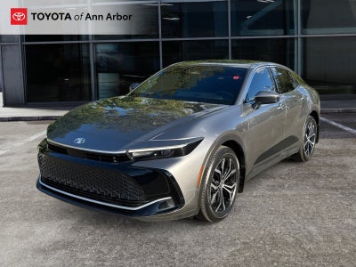 2025 Toyota Crown XLE