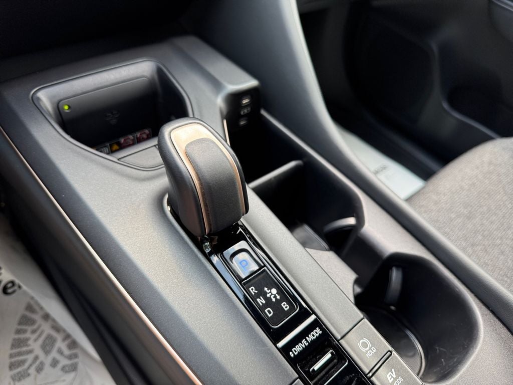 2023 Toyota Crown XLE *LIFETIME POWERTRAIN*