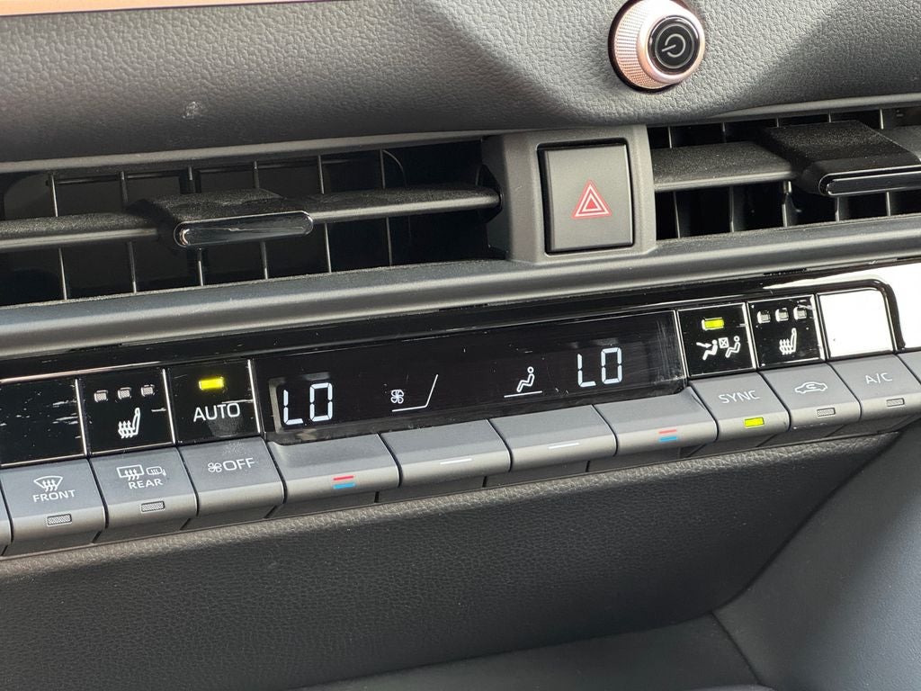 2023 Toyota Crown XLE *LIFETIME POWERTRAIN*