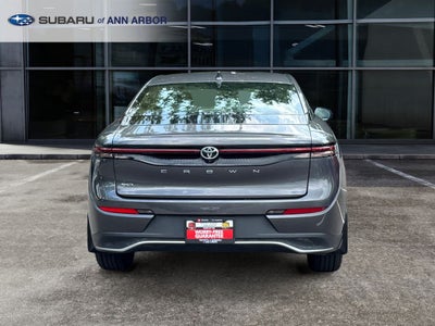 2023 Toyota Crown XLE *LIFETIME POWERTRAIN*