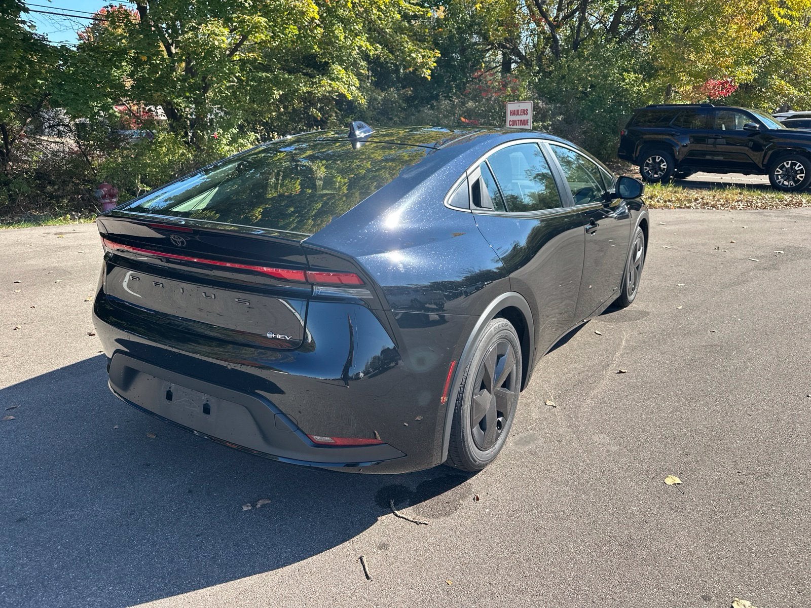 2025 Toyota Prius LE