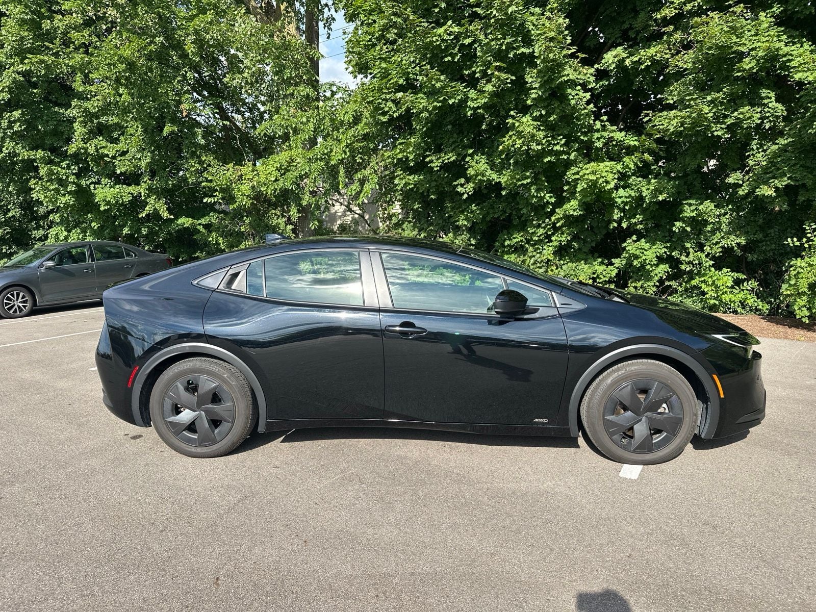 2025 Toyota Prius LE