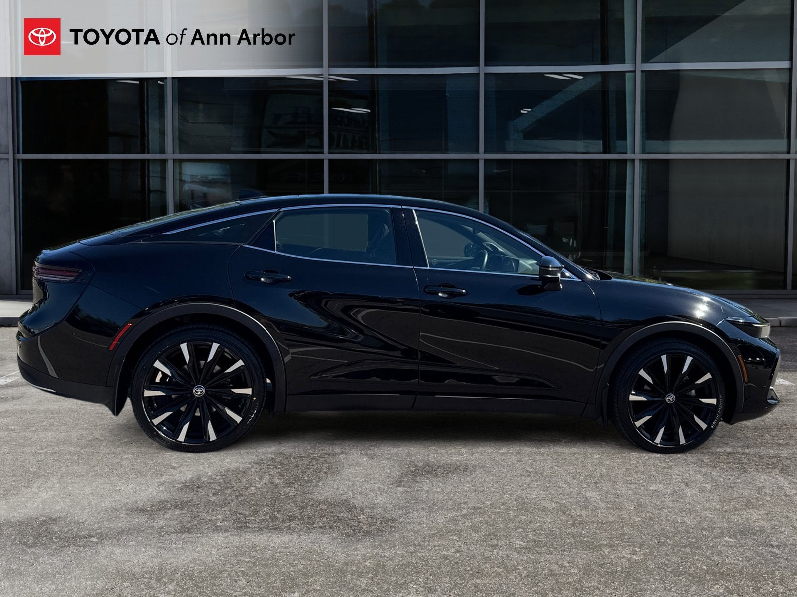 2023 Toyota Crown Platinum