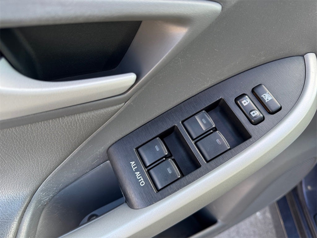 2011 Toyota Prius Two