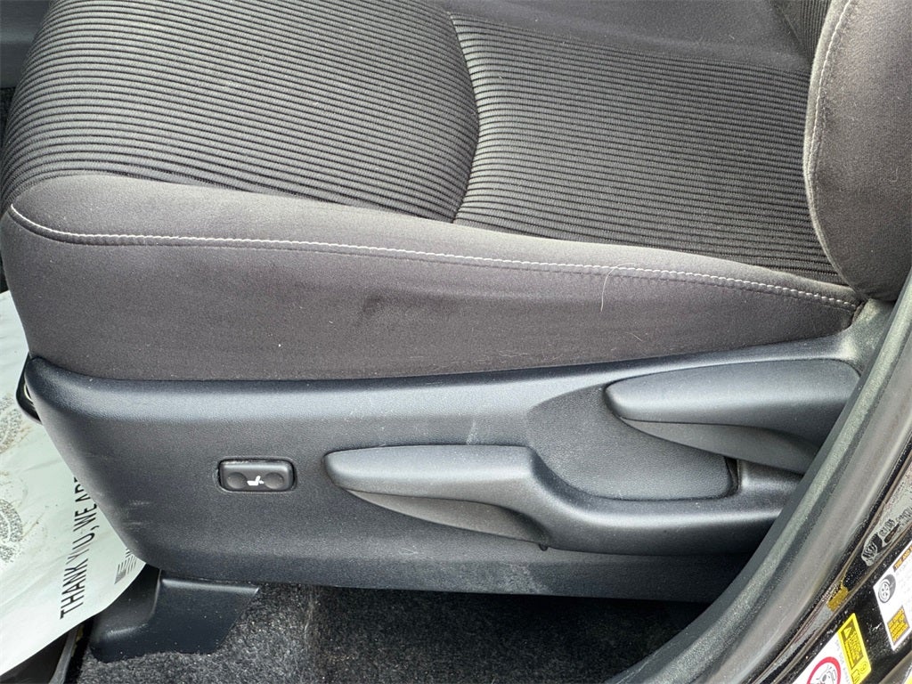 2017 Toyota Prius v Three