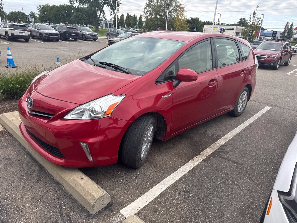 2014 Toyota Prius v Three