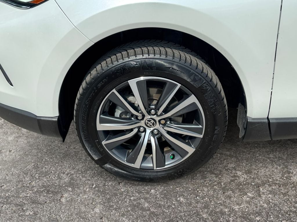 2023 Toyota Venza LE **LIFETIME POWERTRAIN**