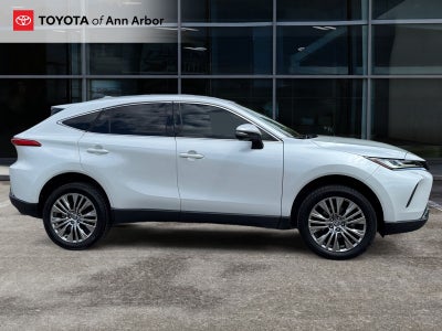 2023 Toyota Venza XLE
