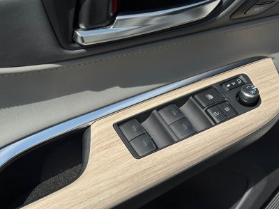 2023 Toyota Venza XLE
