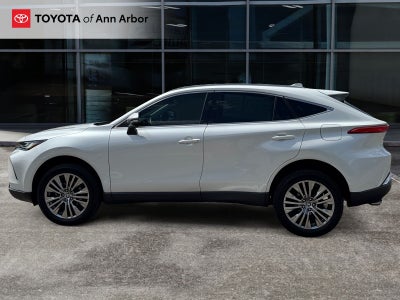 2023 Toyota Venza XLE