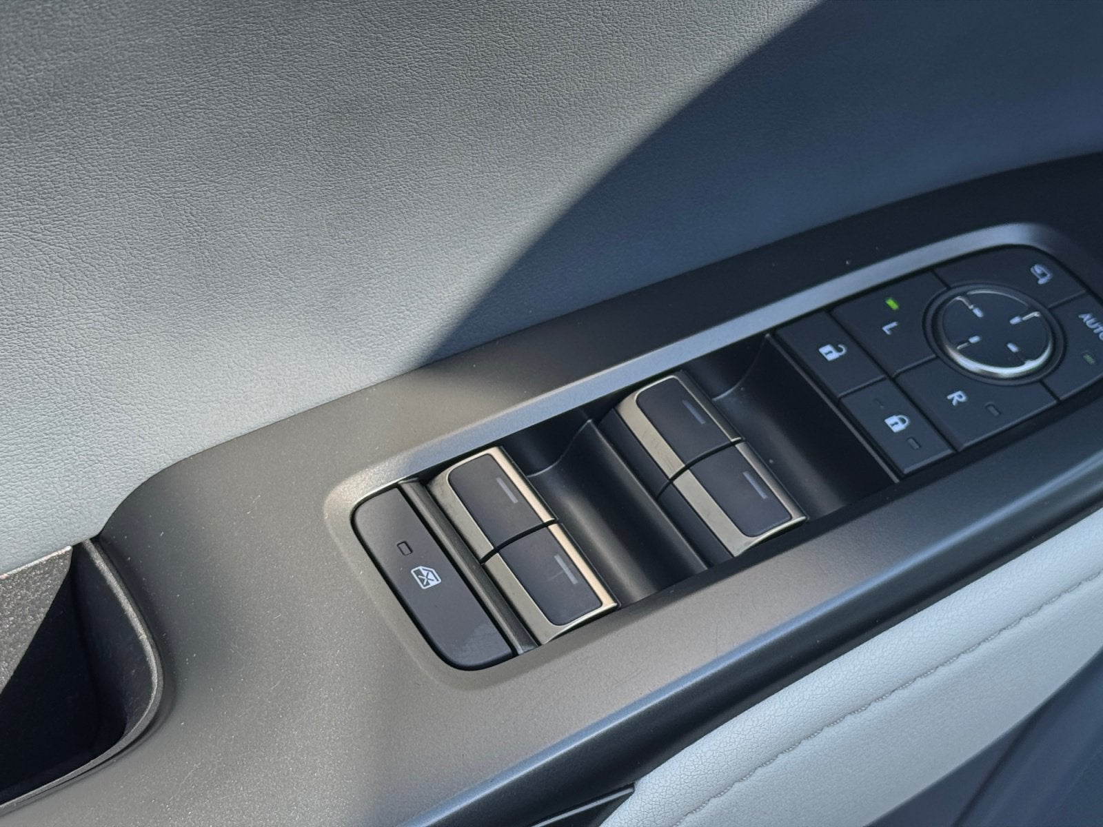 2024 Lexus RZ 450e Premium