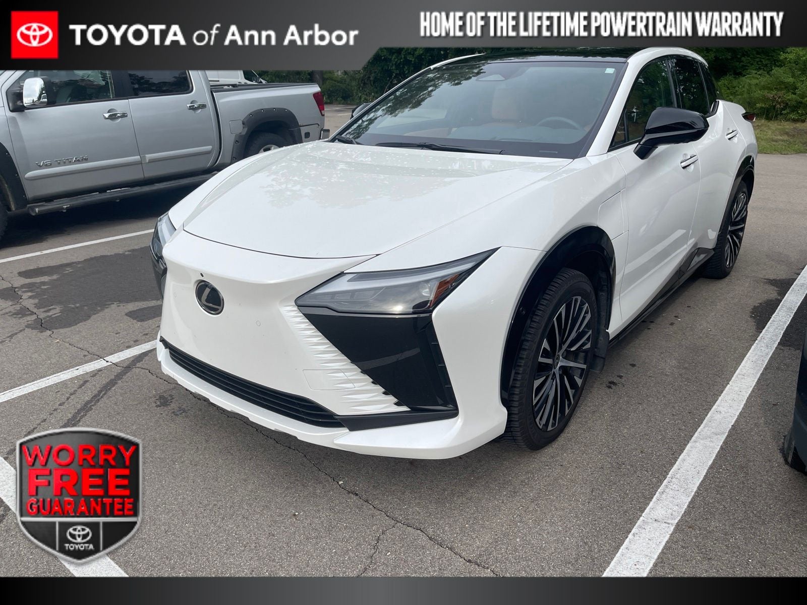 2024 Lexus RZ 300e Luxury