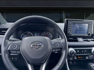 2022 Toyota RAV4 Hybrid SE