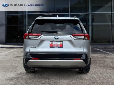 2022 Toyota RAV4 Hybrid SE