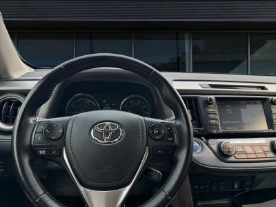2017 Toyota RAV4 Hybrid Limited