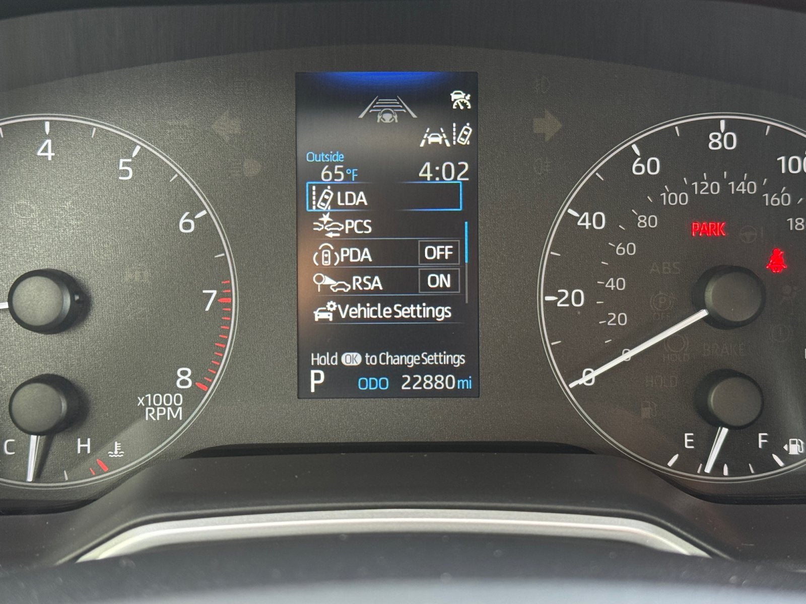 2024 Toyota Corolla Hatchback SE