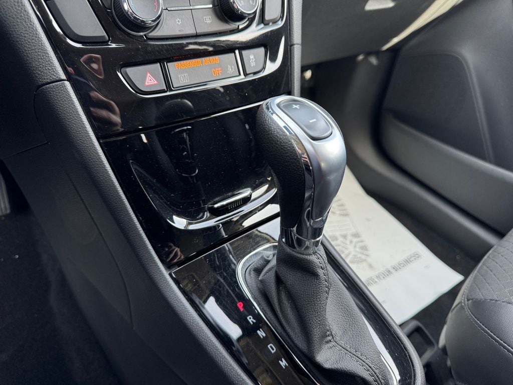 2022 Buick Encore Preferred *LIFETIME POWERTRAIN*