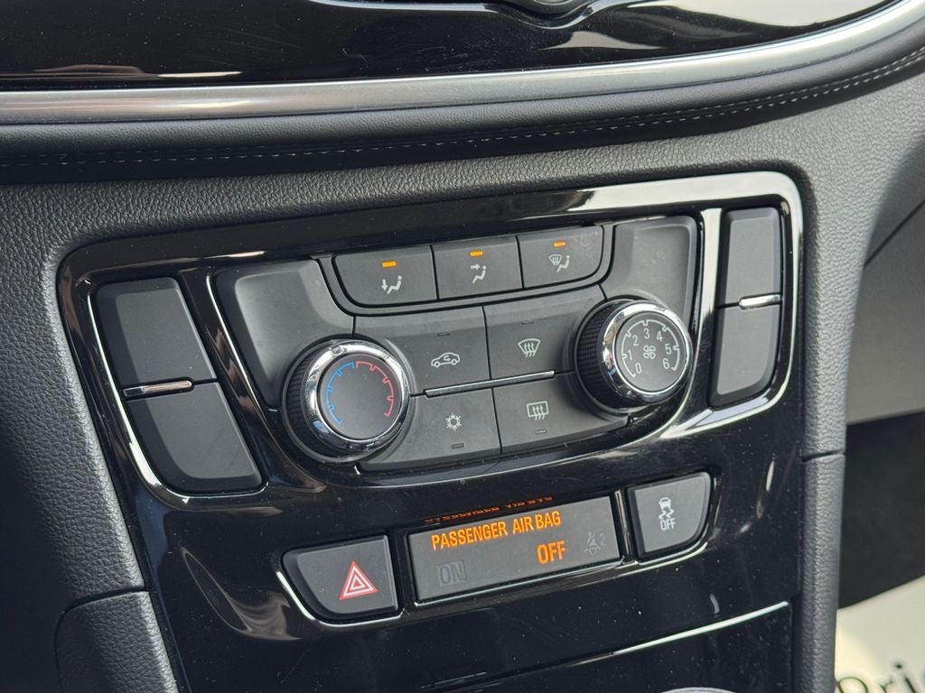 2022 Buick Encore Preferred *LIFETIME POWERTRAIN*