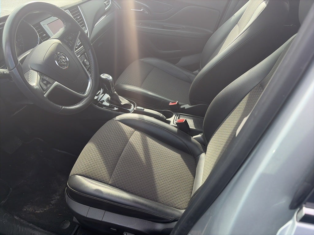 2022 Buick Encore Preferred *LIFETIME POWERTRAIN*