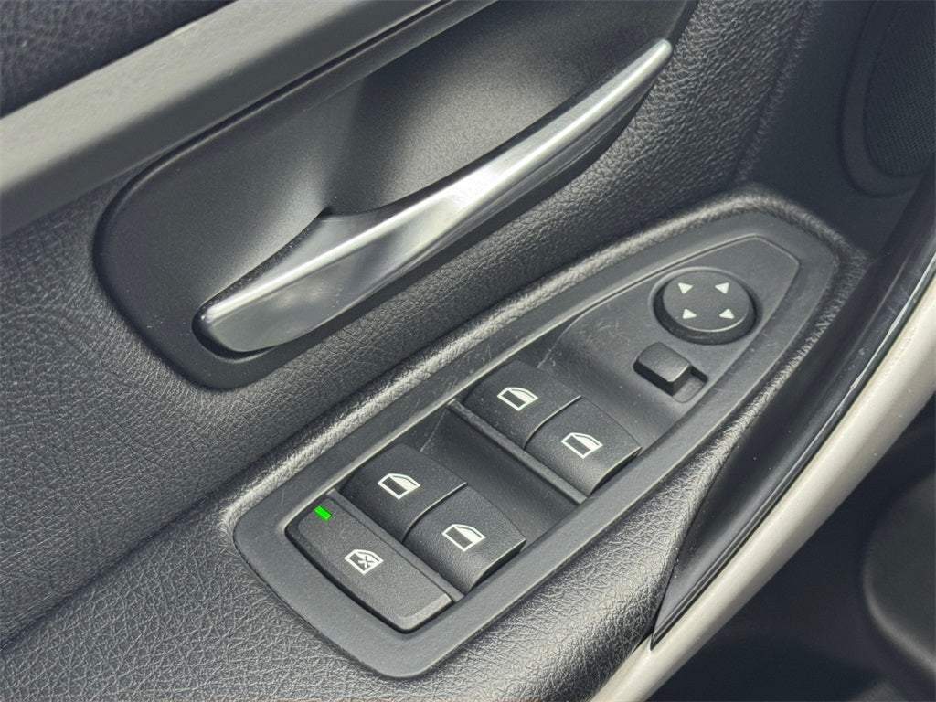 2014 BMW 3 Series 320i xDrive