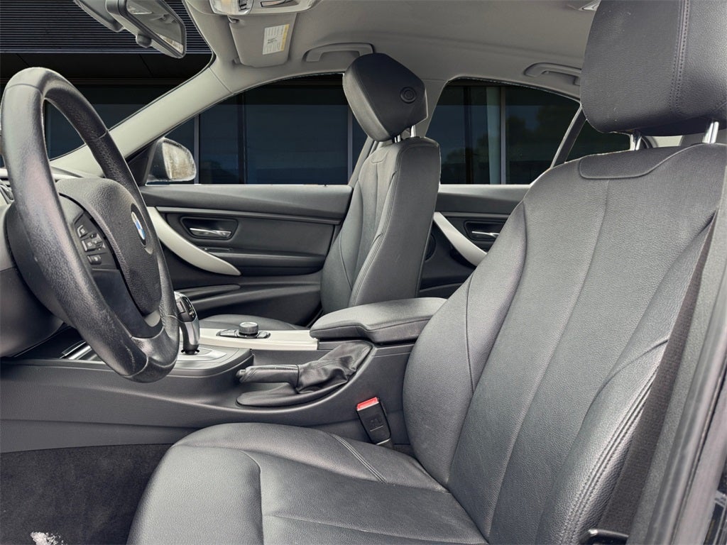 2014 BMW 3 Series 320i xDrive