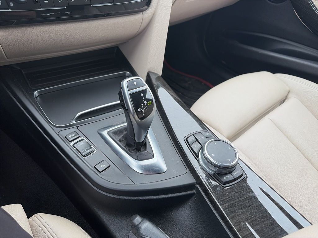 2017 BMW 3 Series 330i xDrive