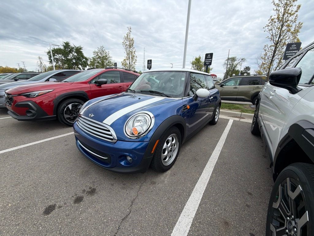 2013 MINI Cooper Base