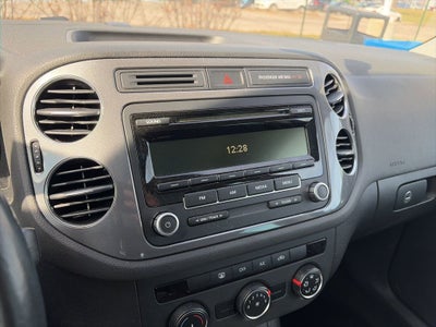 2013 Volkswagen Tiguan S 4Motion
