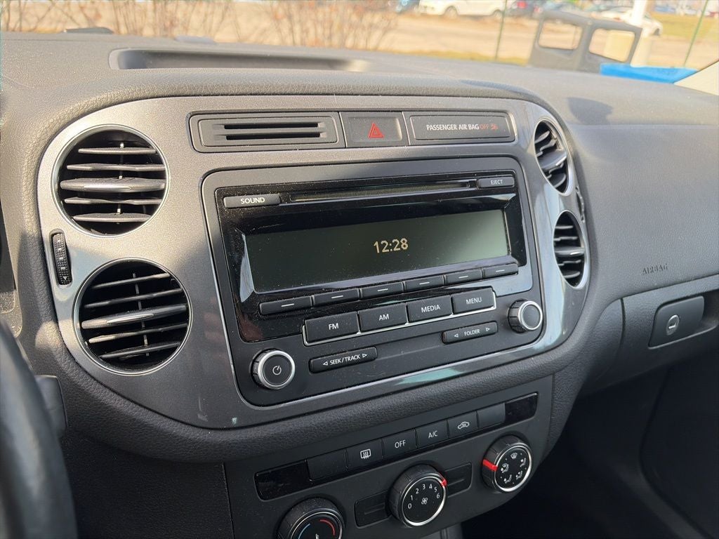 2013 Volkswagen Tiguan S 4Motion