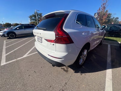 2020 Volvo XC60 T5 Momentum