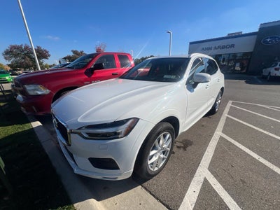2020 Volvo XC60 T5 Momentum