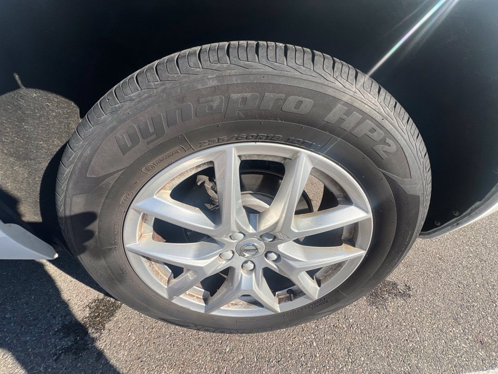 2020 Volvo XC60 T5 Momentum